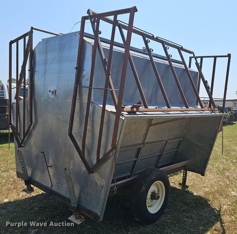 image for item LW9752 Hostetler  creep feeder