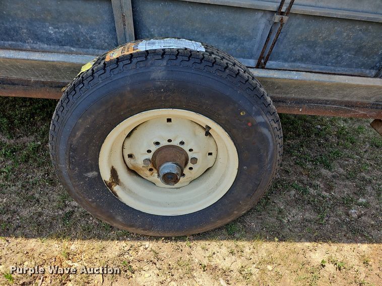 image for item LW9752 Hostetler  creep feeder