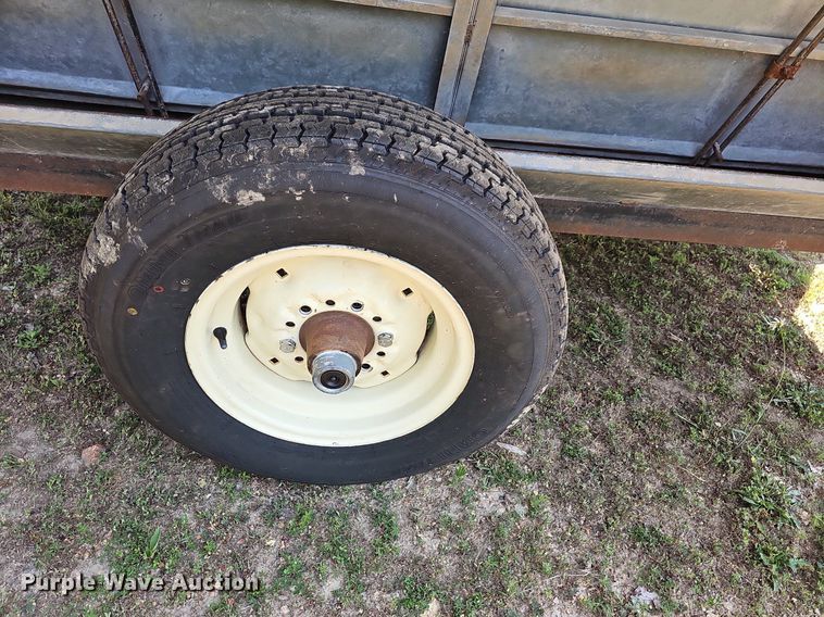 image for item LW9752 Hostetler  creep feeder