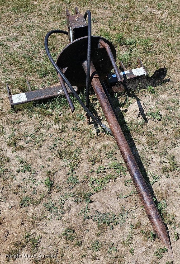 image for item LW9759 Bale unroller