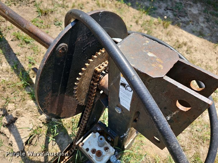 image for item LW9759 Bale unroller