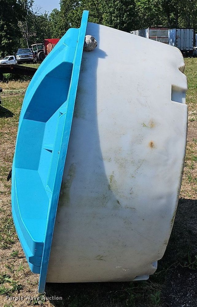 image for item LW9765 Livestock equipment