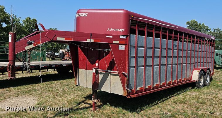 image for item LW9768 2007 Travalong Advantage  livestock trailer