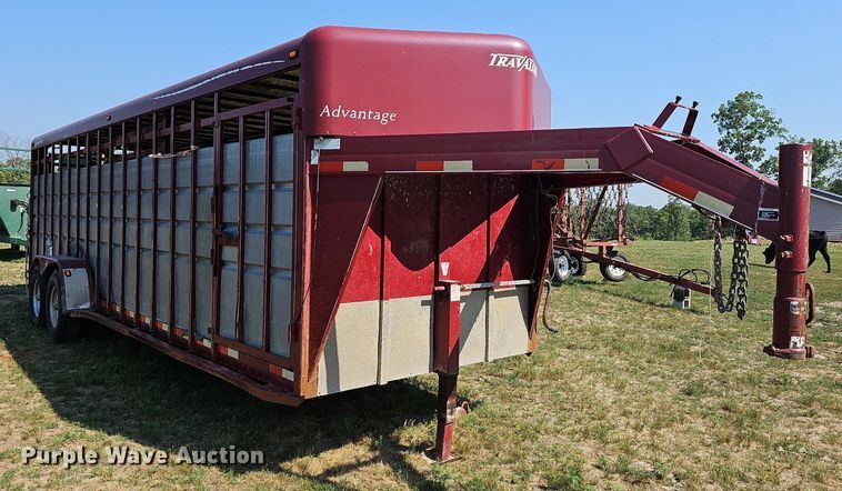 image for item LW9768 2007 Travalong Advantage  livestock trailer