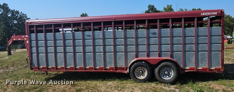 image for item LW9768 2007 Travalong Advantage  livestock trailer