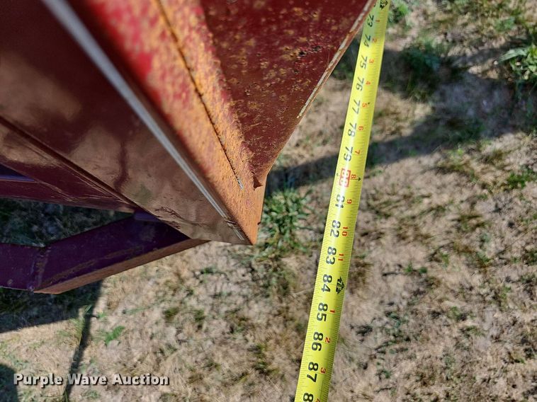 image for item LW9768 2007 Travalong Advantage  livestock trailer