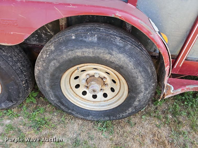 image for item LW9768 2007 Travalong Advantage  livestock trailer