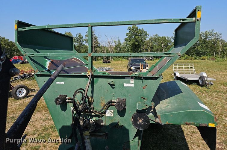 image for item LW9770 Bale King  bale processor