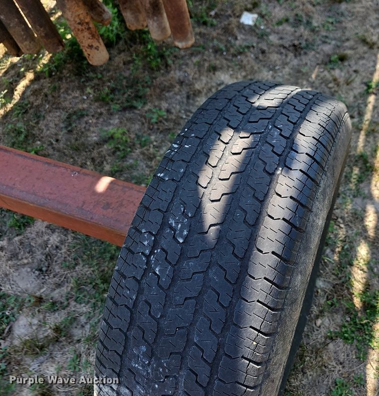 image for item LW9771 Panel trailer