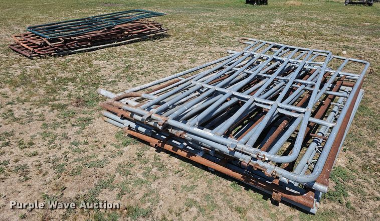 image for item LW9772 Approximately 15 panels