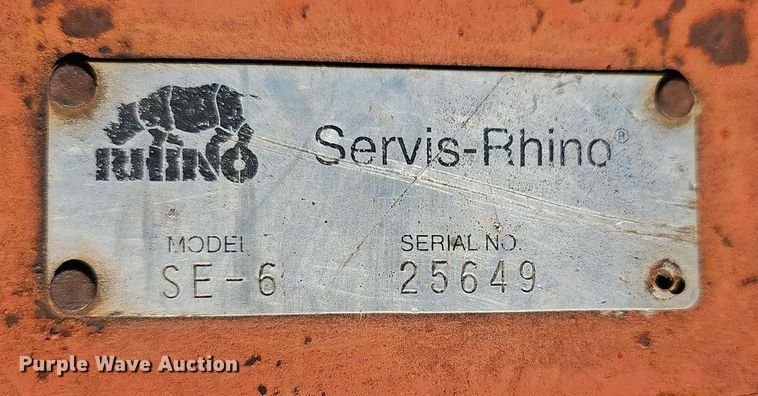 image for item LW9775 (2) pieces of ag equipment