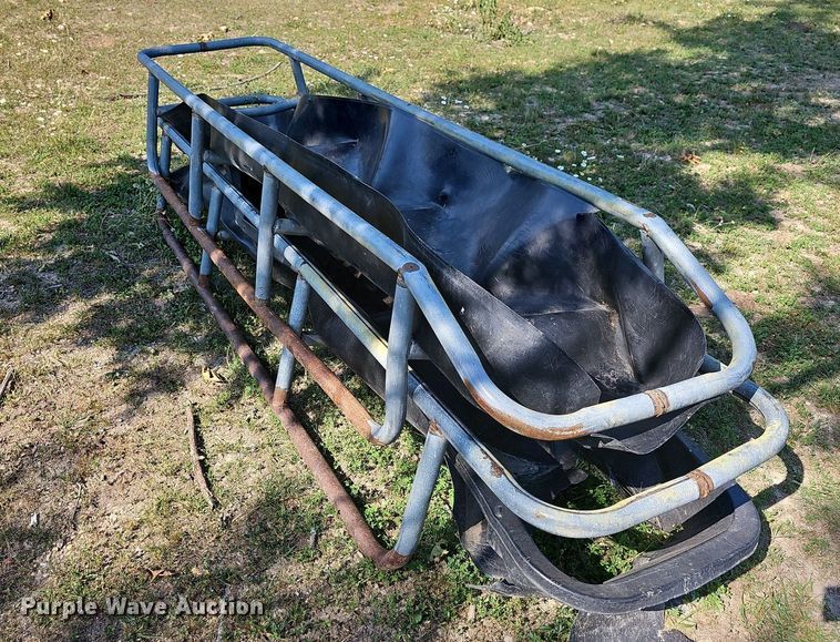 image for item LW9776 Livestock equipment