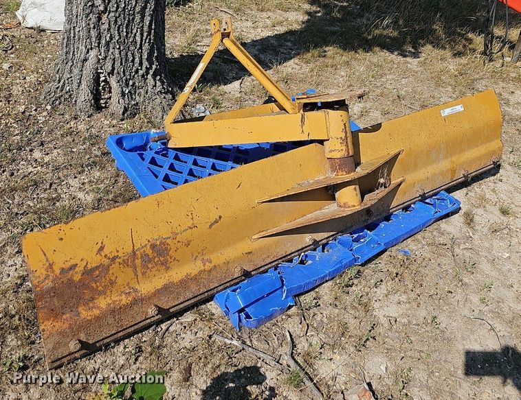 image for item LW9779 King Kutter  7'W blade