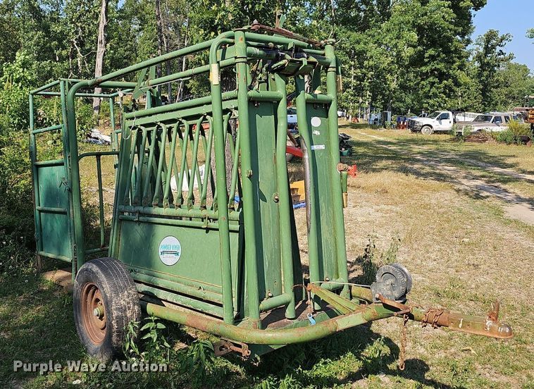 image for item LW9780 Powder River  livestock squeeze chute