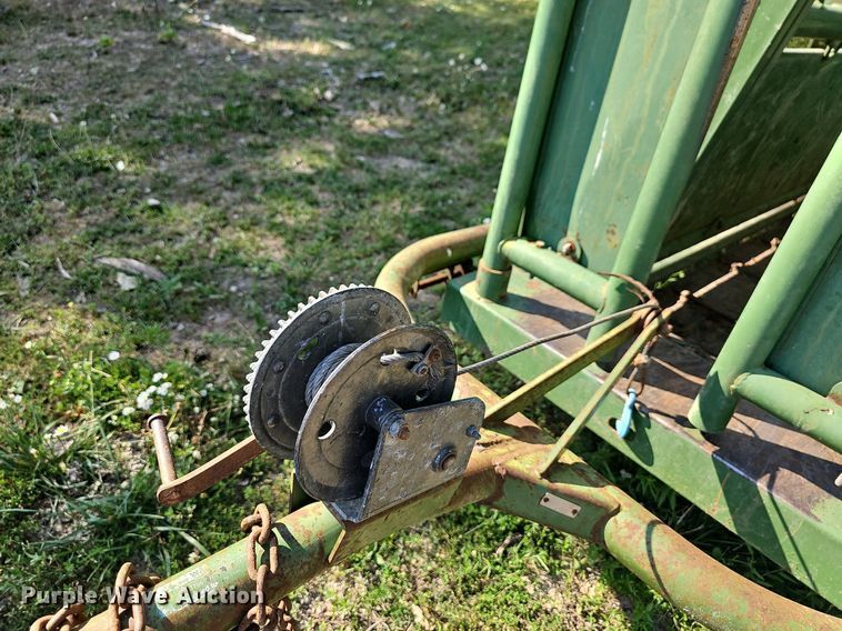 image for item LW9780 Powder River  livestock squeeze chute