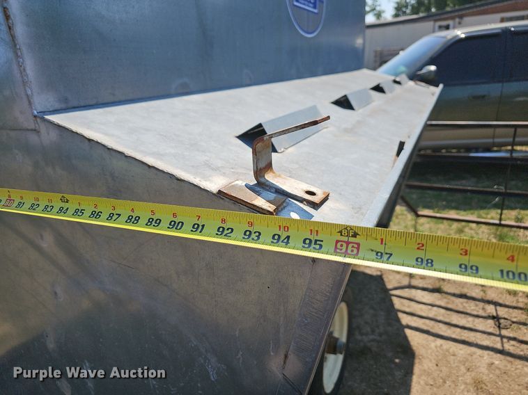 image for item LW9784 Hostetler  creep feeder