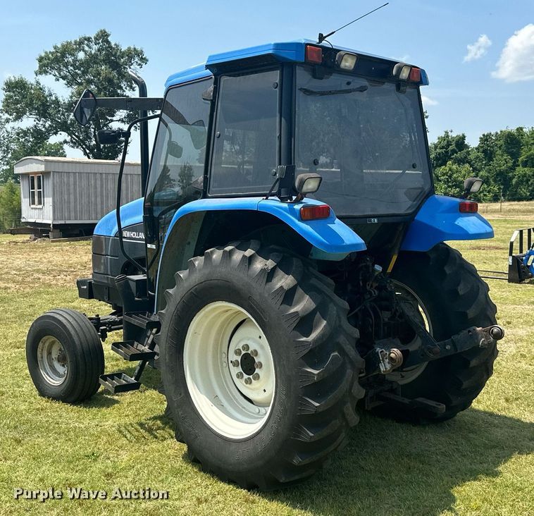 image for item MB9555 2002 New Holland TS110  tractor