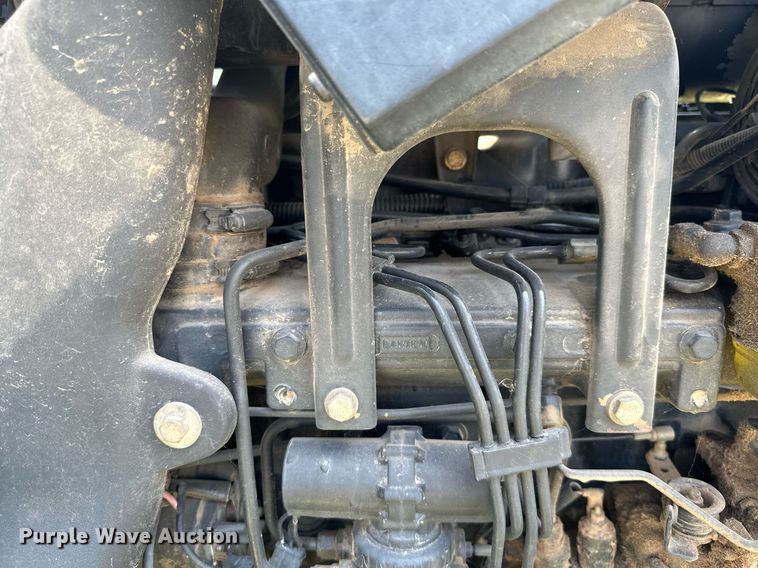 image for item MB9555 2002 New Holland TS110  tractor