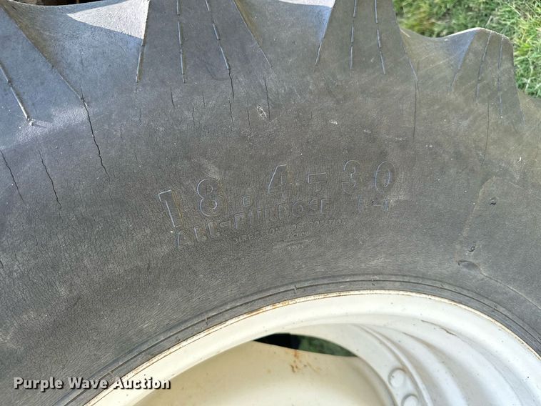 image for item MB9555 2002 New Holland TS110  tractor