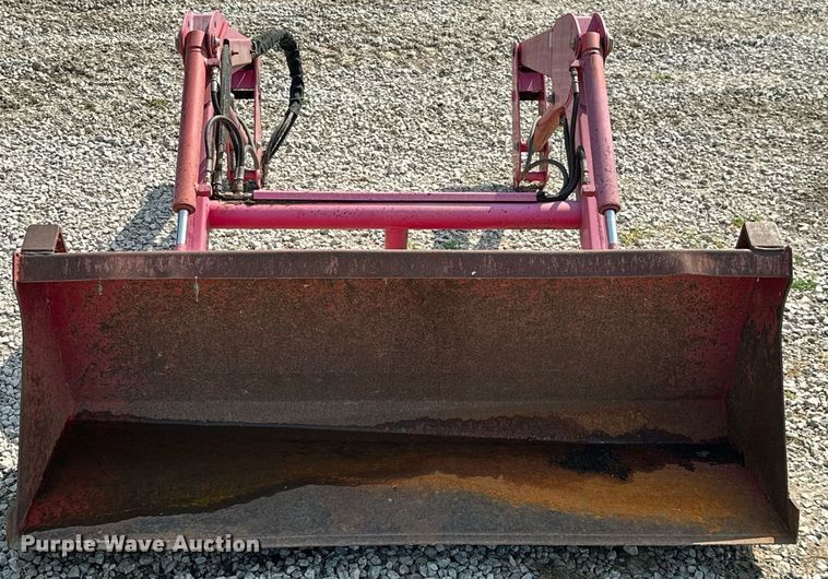 image for item MB9592 Mahindra ML111  loader