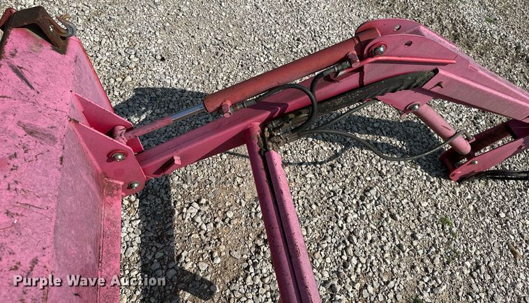 image for item MB9592 Mahindra ML111  loader