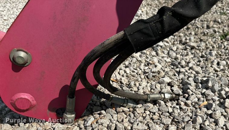 image for item MB9592 Mahindra ML111  loader