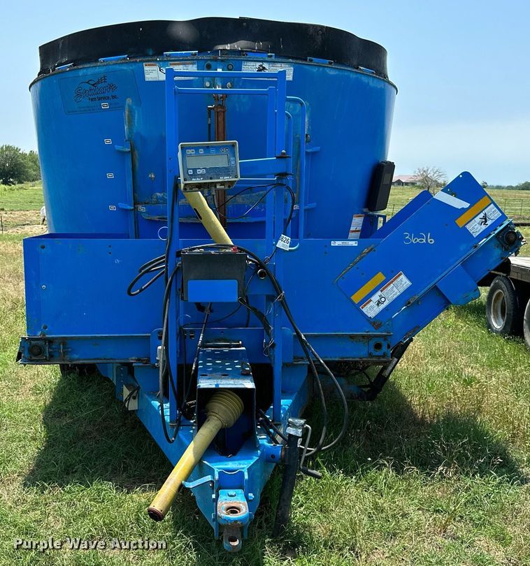 image for item MB9623 Patz V420  feed grinder/mixer