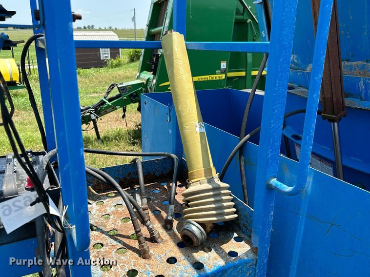 image for item MB9623 Patz V420  feed grinder/mixer