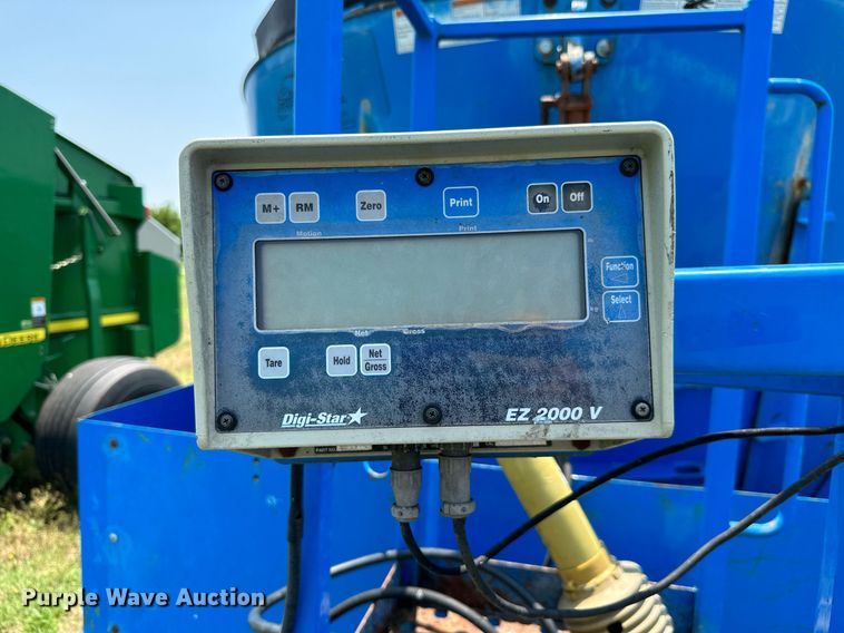 image for item MB9623 Patz V420  feed grinder/mixer