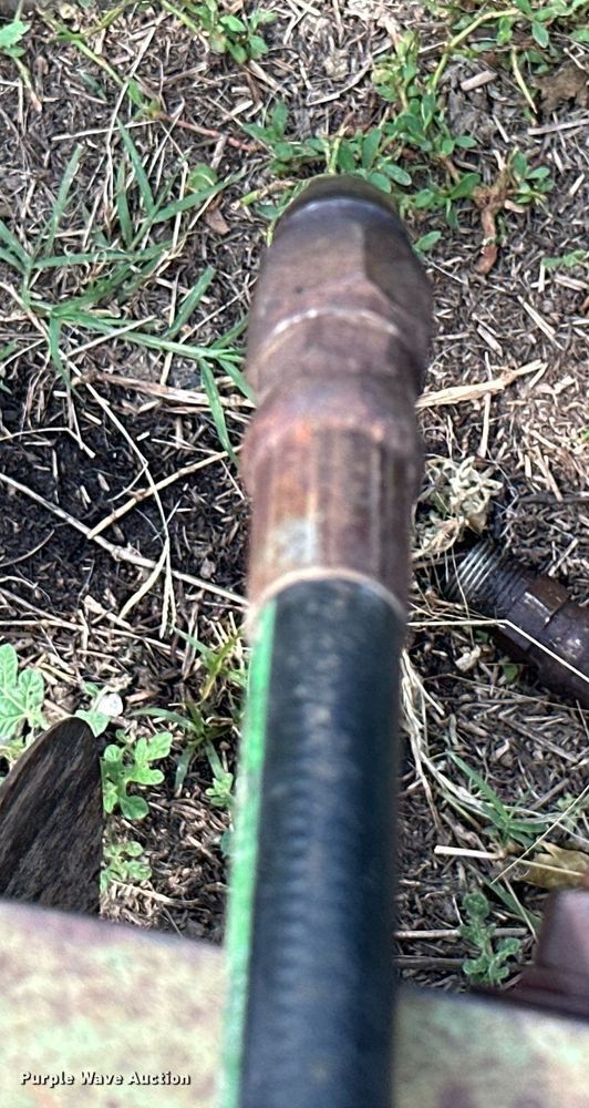 image for item MB9625 John Deere  tandem disk