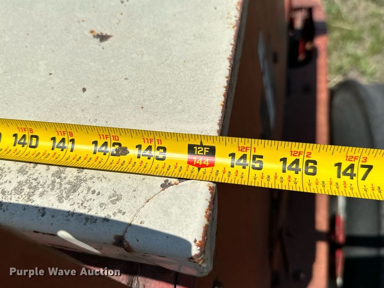 image for item MB9660 International 510  grain drill