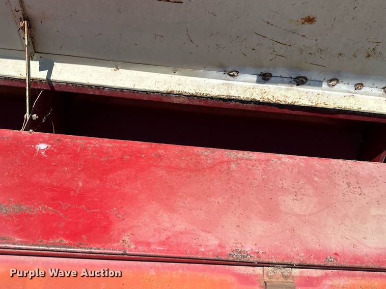 image for item MB9660 International 510  grain drill