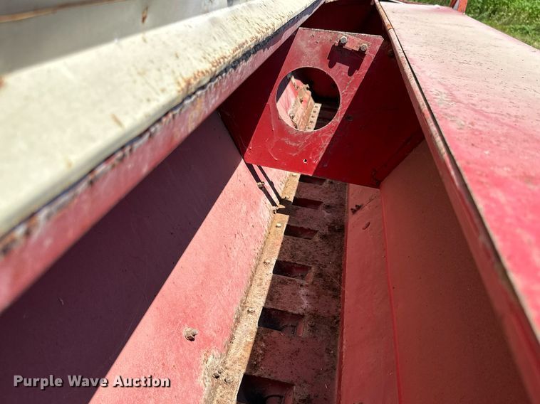 image for item MB9660 International 510  grain drill