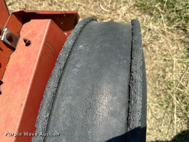 image for item MB9660 International 510  grain drill