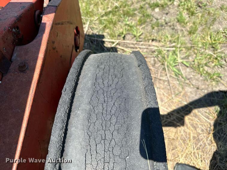 image for item MB9660 International 510  grain drill