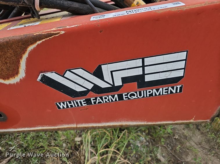 image for item MD9853 White Farm Equipment 5100  planter