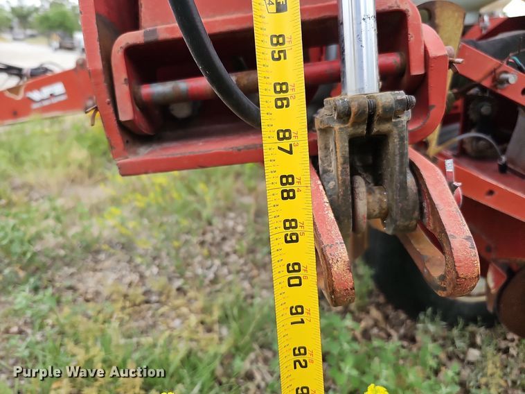 image for item MD9853 White Farm Equipment 5100  planter