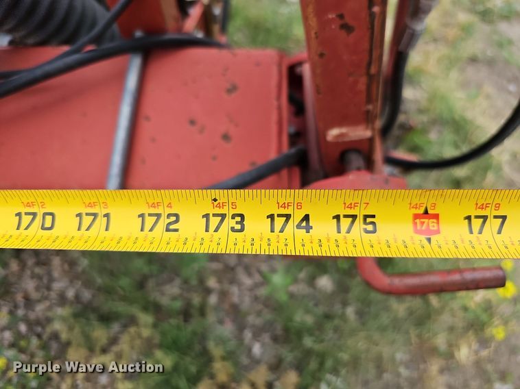 image for item MD9853 White Farm Equipment 5100  planter