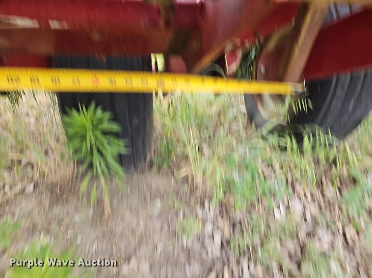 image for item MD9853 White Farm Equipment 5100  planter