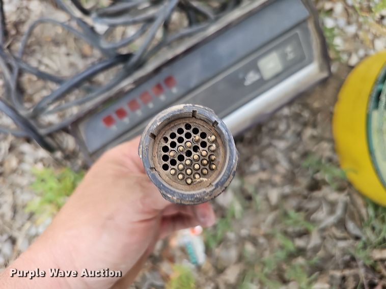 image for item MD9853 White Farm Equipment 5100  planter