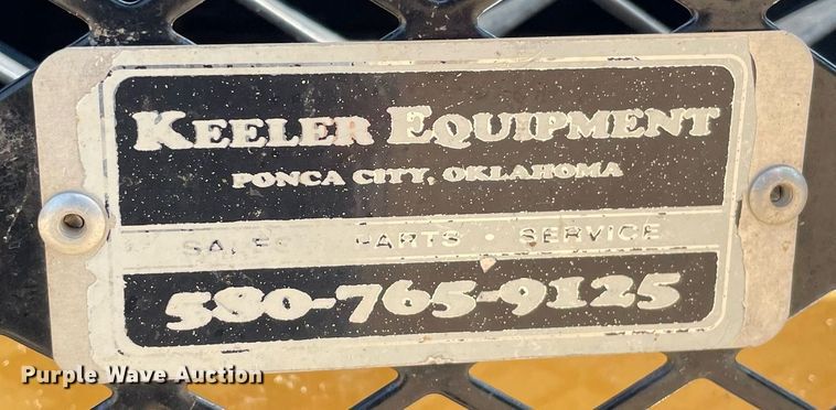 image for item ME9934 2013 Chevrolet Silverado 2500HD  bale bed pickup truck