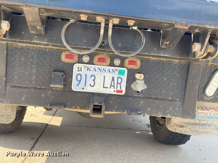 image for item ME9934 2013 Chevrolet Silverado 2500HD  bale bed pickup truck