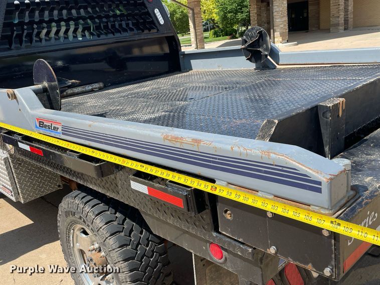 image for item ME9934 2013 Chevrolet Silverado 2500HD  bale bed pickup truck