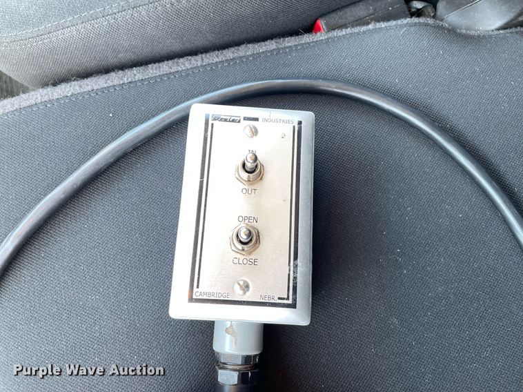 image for item ME9934 2013 Chevrolet Silverado 2500HD  bale bed pickup truck