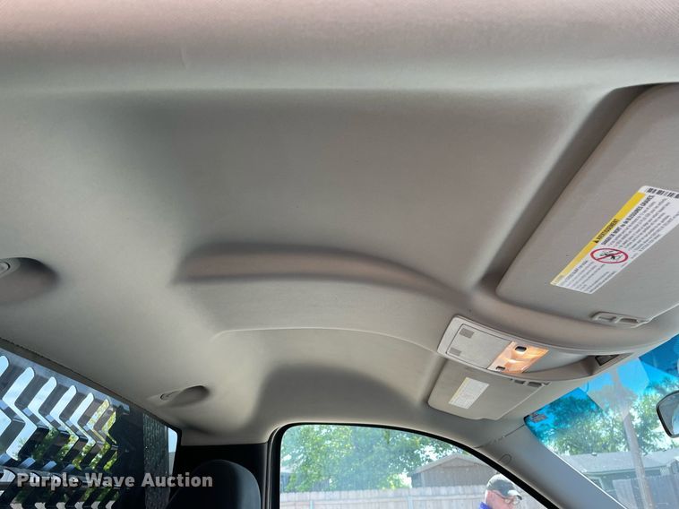 image for item ME9934 2013 Chevrolet Silverado 2500HD  bale bed pickup truck