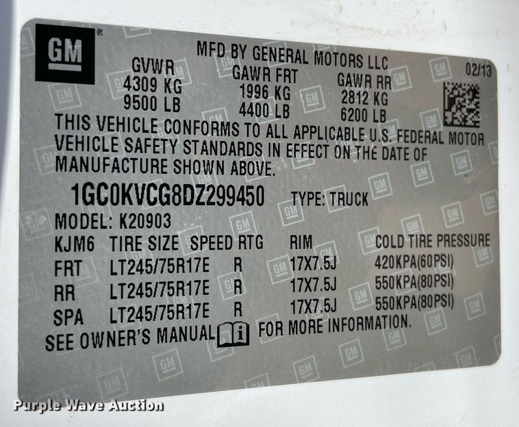 image for item ME9934 2013 Chevrolet Silverado 2500HD  bale bed pickup truck