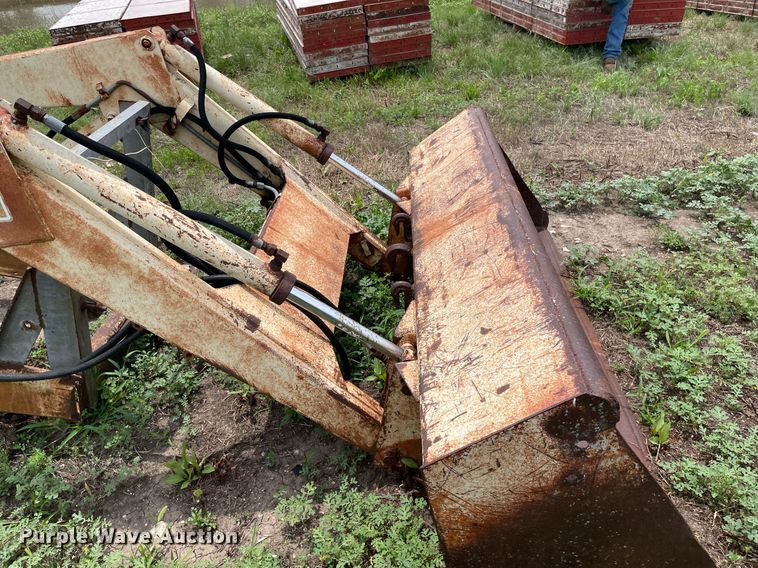 image for item ME9984 GB Workmaster 800  loader