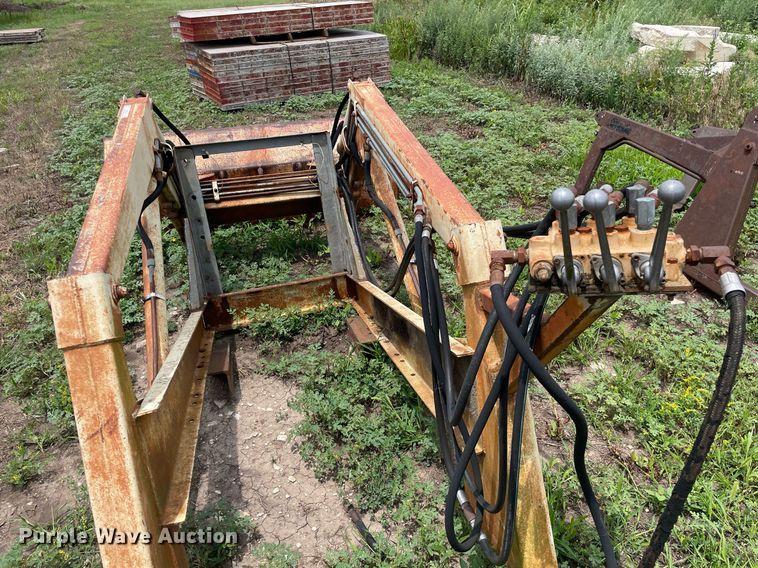 image for item ME9984 GB Workmaster 800  loader