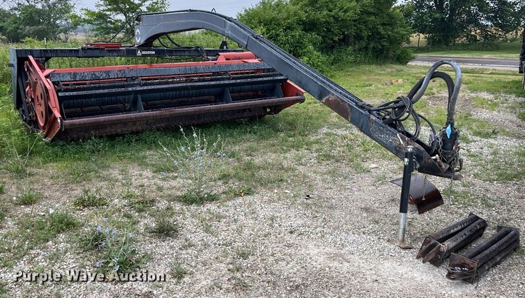 image for item MG9329 Hesston  swather / windrower