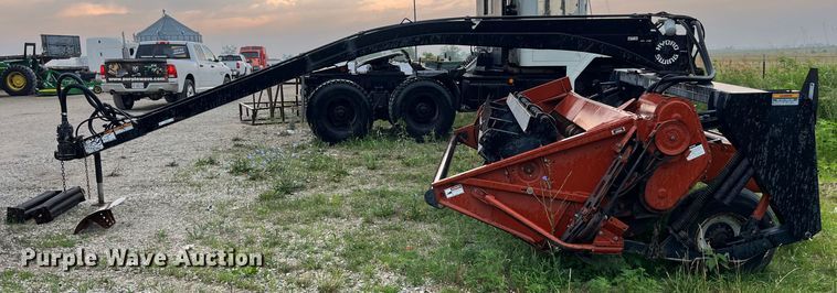image for item MG9329 Hesston  swather / windrower